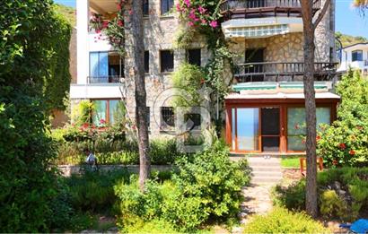 irem sitesi'nde satılık bahçe katı
