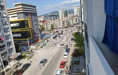 Buca'da Cadde Üzeri Merkezi Konumda Satılık 3+1 Daire