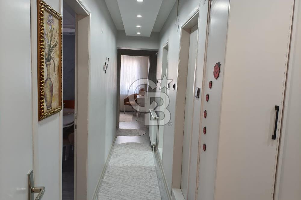 Buca'da Cadde Üzeri Merkezi Konumda Satılık 3+1 Daire