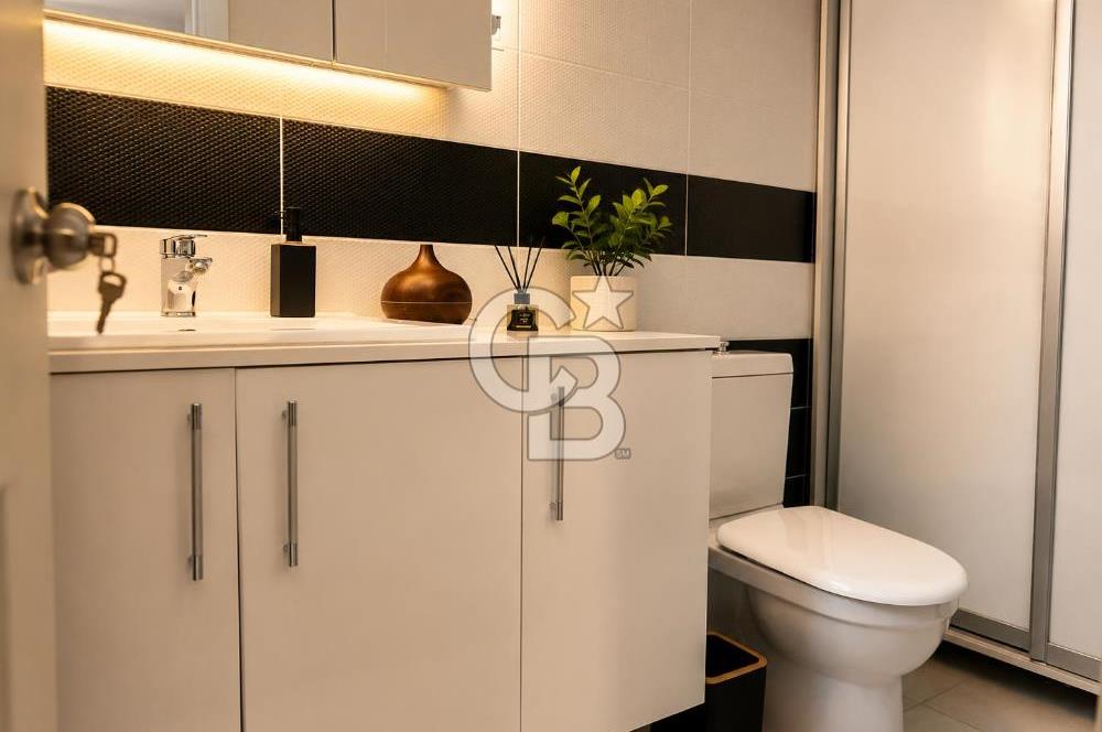 Konak YKM Arkası Yeni Binada Eşyalı Fırsat Ofis