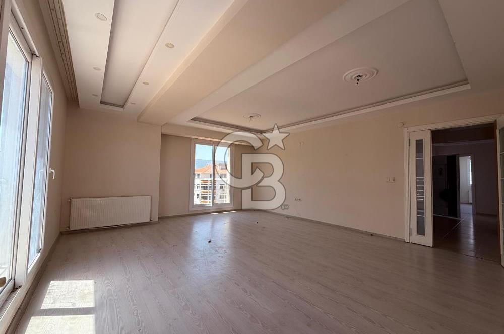 Torbalı Muratbey Mah. Cadde Üzeri Geniş Ferah Kiralık 3+1