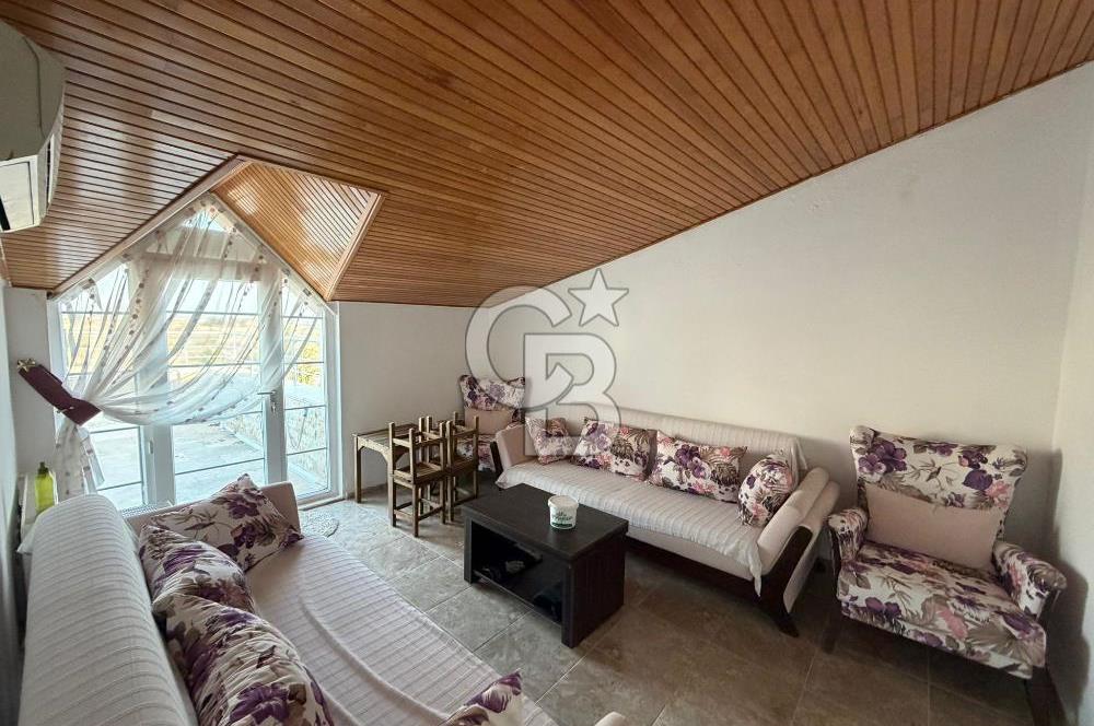 DİKİLİ SALİHLERALTINDA HAVUZLU, 6+1 ÖZEL VİLLA