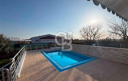 DİKİLİ SALİHLERALTINDA HAVUZLU, 6+1 ÖZEL VİLLA