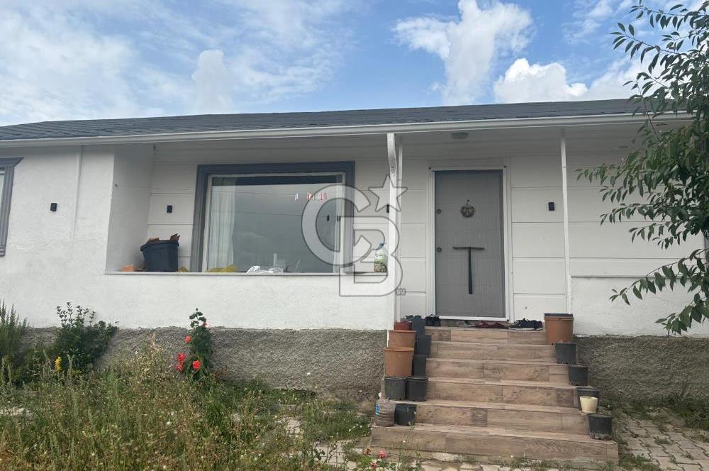 Gölbaşı Yağlıpınarda Satılık 1350m² Hobi Bahçesi, 2+1 Ev