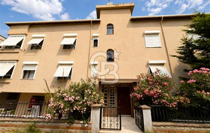 Küçükyalı Sahil'de Yenilenmiş 2+1 Bahçe Katı Net 70m2