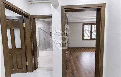 Küçükyalı Sahil'de Yenilenmiş 2+1 Bahçe Katı Net 70m2