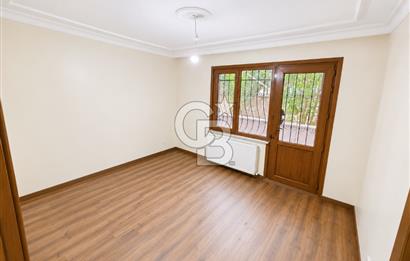 Küçükyalı Sahil'de Yenilenmiş 2+1 Bahçe Katı Net 70m2