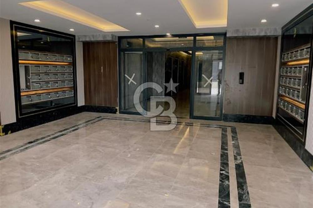 Atatürk Orman Çiftliği Manzaralı Geniş ve Lüks 4+1 Satılık Daire