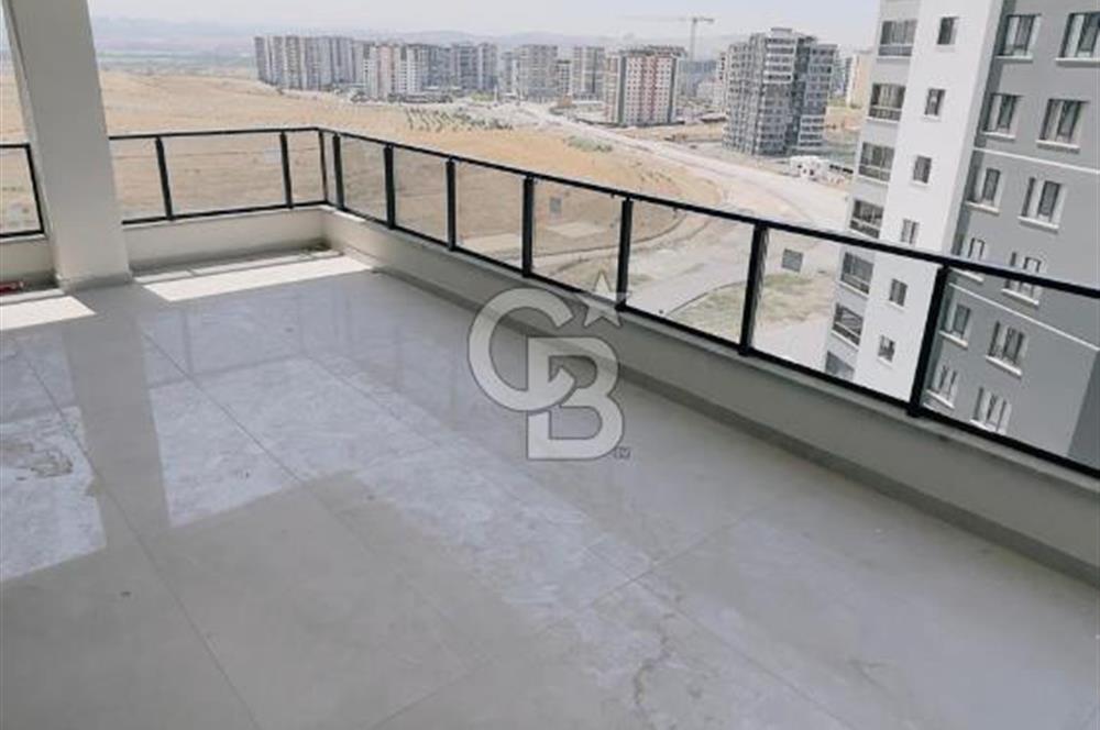 Atatürk Orman Çiftliği Manzaralı Geniş ve Lüks 4+1 Satılık Daire
