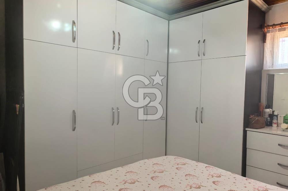 Bir Ev İçinde 3 Ev - Yeni Foça Merkezde Satılık Müstakil