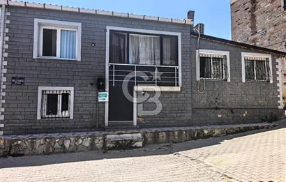 Bir Ev İçinde 3 Ev - Yeni Foça Merkezde Satılık Müstakil