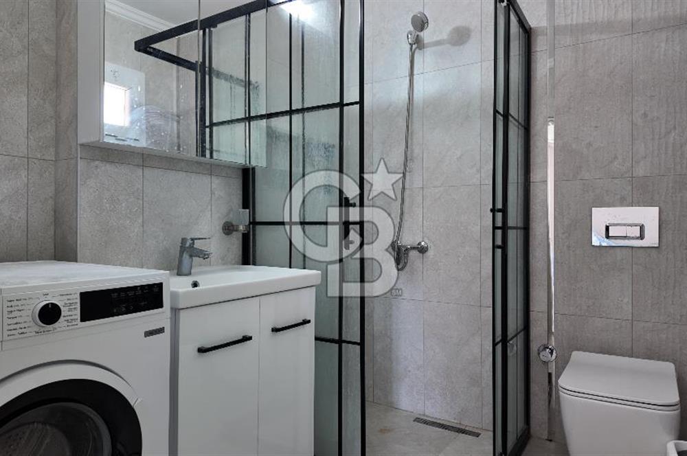 ÇEŞME OVACIK'TA DENİZE 150 M SİTE İÇİNDE 3+1 SATILIK VİLLA 