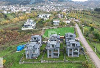 Satılık Özel Bahçeli Müstakil Yüksek Donatılı 4+1 Tripleks Villa - 12 - 363063