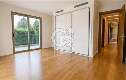 Narlıdere Smyrna Park 6+1 350 m2 Müstakil Bahçeli Emsalsiz Daire