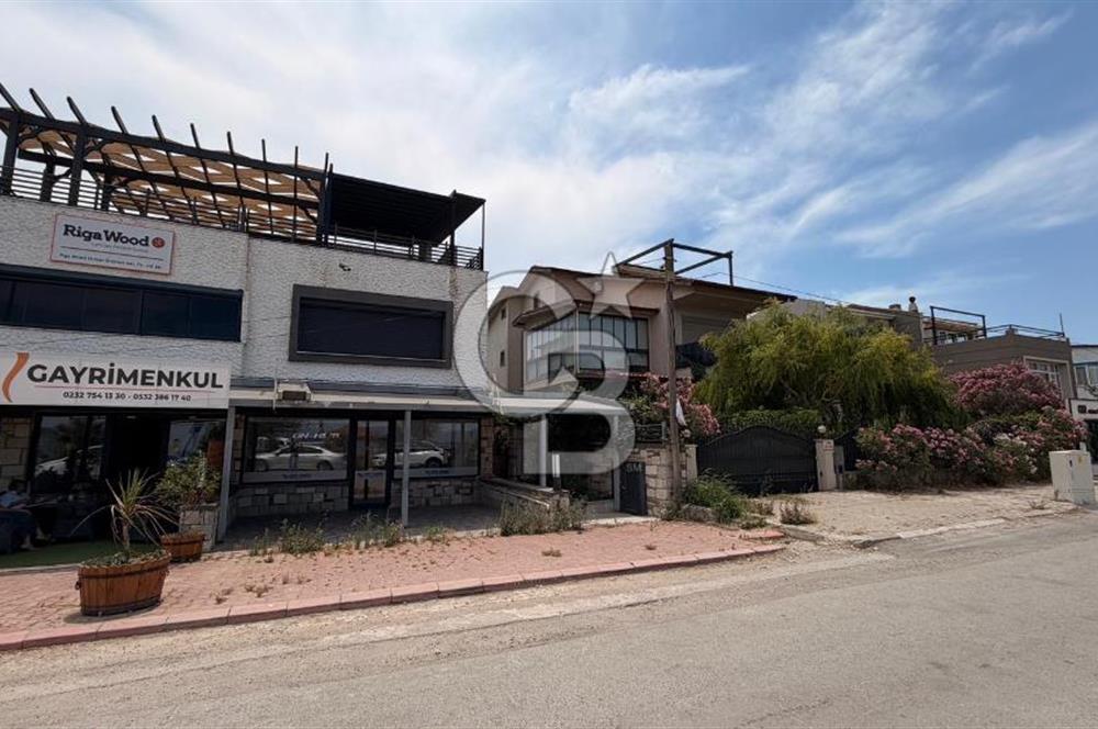 Urla Kalabak'ta Yüksek Kira Getirili Deniz Manzaralı Bina