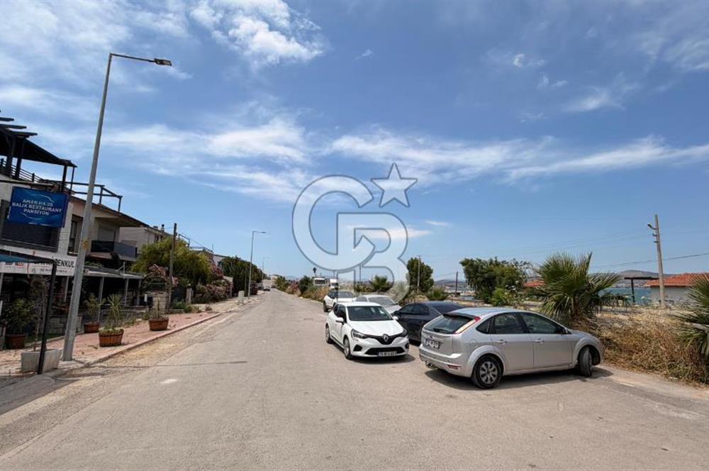 Urla Kalabak'ta Yüksek Kira Getirili Deniz Manzaralı Bina