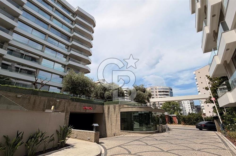 Narlıdere Smyrna Park 6+1 350 m2 Müstakil Bahçeli Emsalsiz Daire