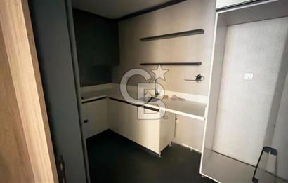 BALGAT MENEKŞE BUSİNESS CENTER ARA KAT 1+1 SATILIK OFİS