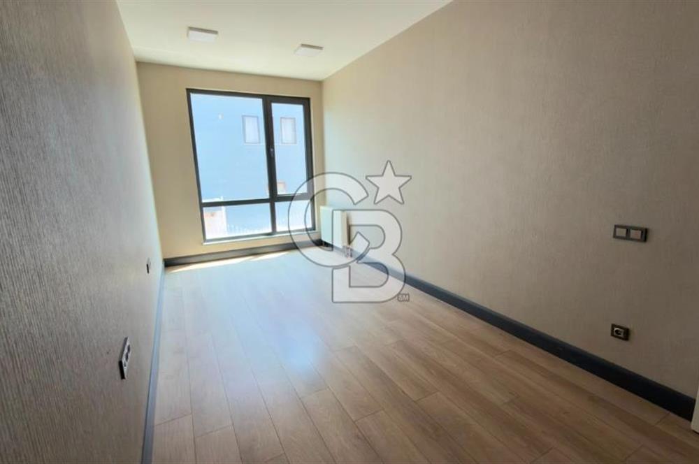 BALGAT MENEKŞE BUSİNESS CENTER ARA KAT 1+1 SATILIK OFİS