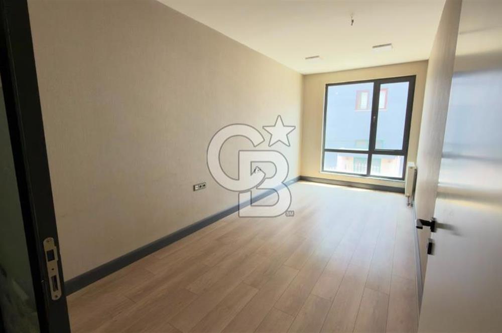 BALGAT MENEKŞE BUSİNESS CENTER ARA KAT 1+1 SATILIK OFİS