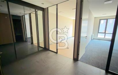 BALGAT MENEKŞE BUSİNESS CENTER ARA KAT 1+1 SATILIK OFİS