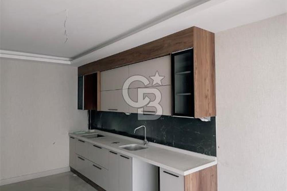 Atatürk Orman Çiftliği Manzaralı Geniş ve Lüks 4+1 Satılık Daire