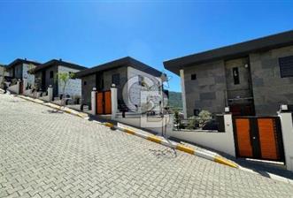 Balçova'da Muhteşem Manzaralı Ultra Lüks Tripleks Villa - 10 - 363042