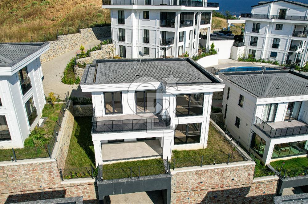 İZMİT KABAOĞLU KAVAN COUNTRY KİRALIK 5+2 MÜSTAKİL SIFIR VİLLA