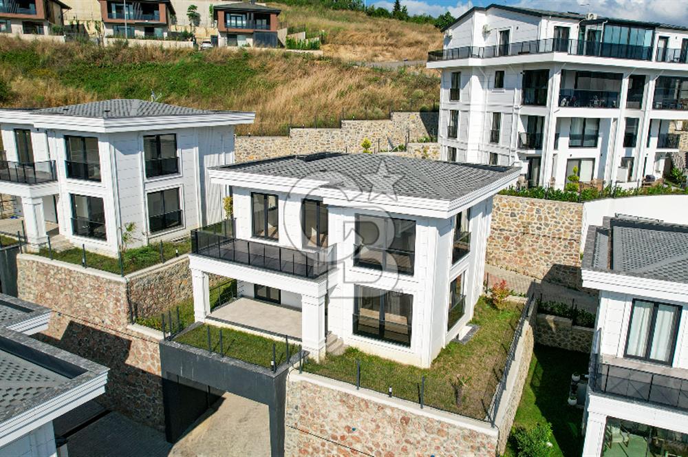 İZMİT KABAOĞLU KAVAN COUNTRY KİRALIK 5+2 MÜSTAKİL SIFIR VİLLA