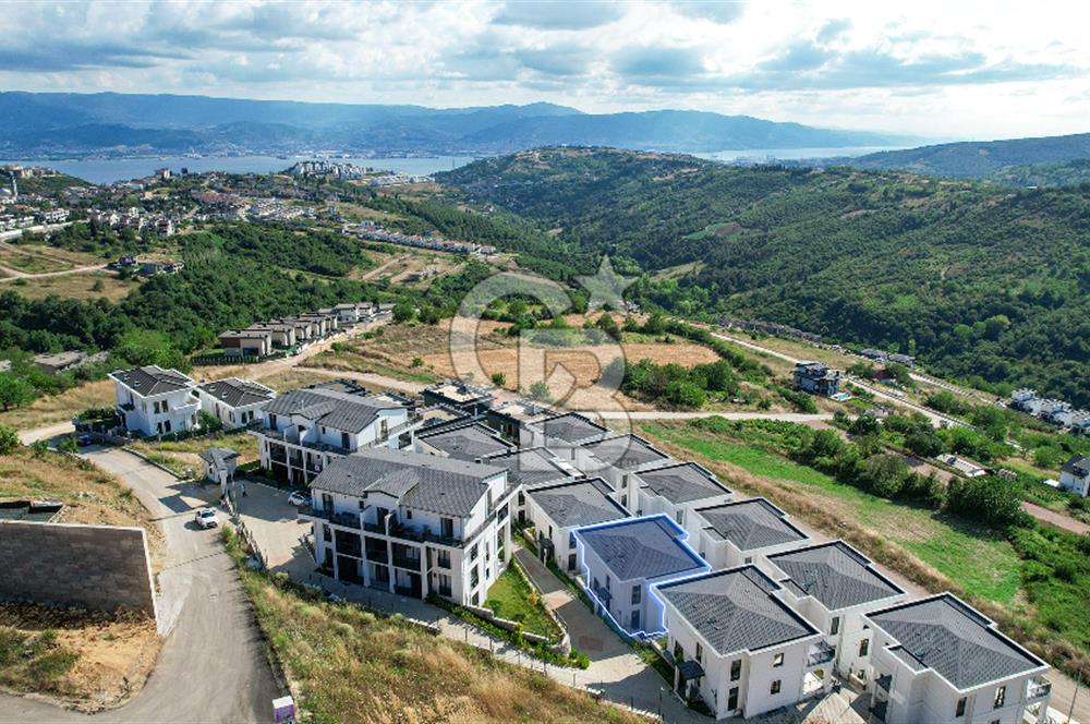 İZMİT KABAOĞLU KAVAN COUNTRY KİRALIK 5+2 MÜSTAKİL SIFIR VİLLA