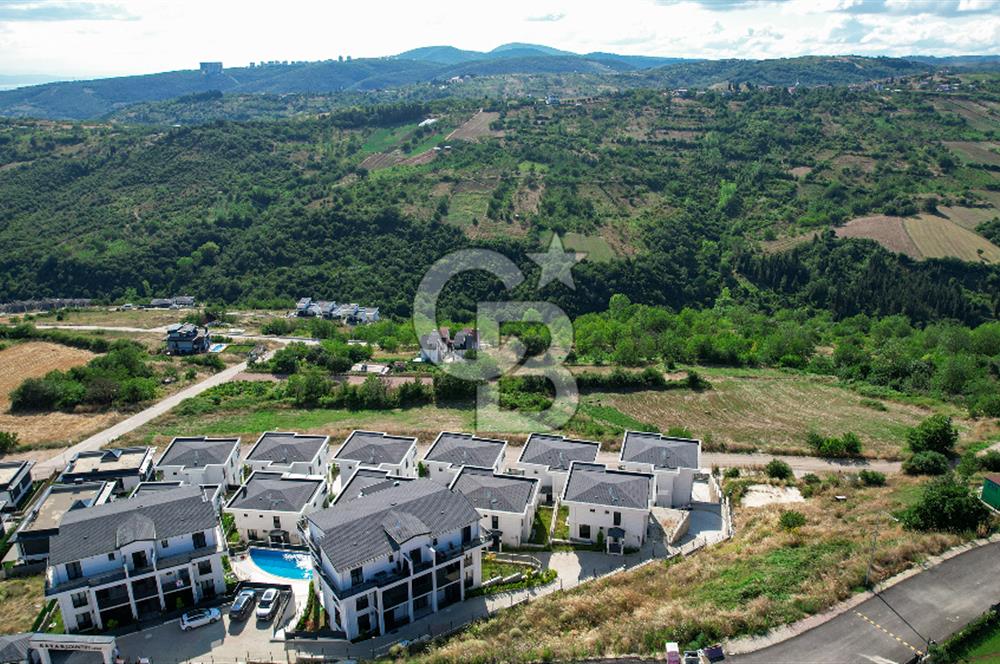 İZMİT KABAOĞLU KAVAN COUNTRY KİRALIK 5+2 MÜSTAKİL SIFIR VİLLA