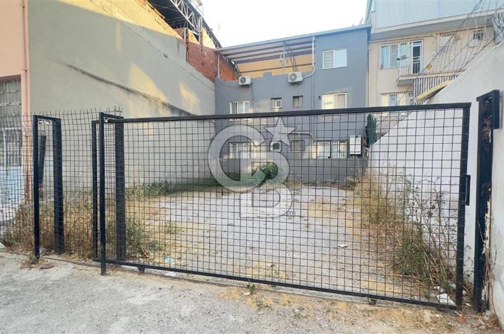 BORNOVA ÇAMDİBİNDE 2 KAT İMARLI 126 M2 ARSA
