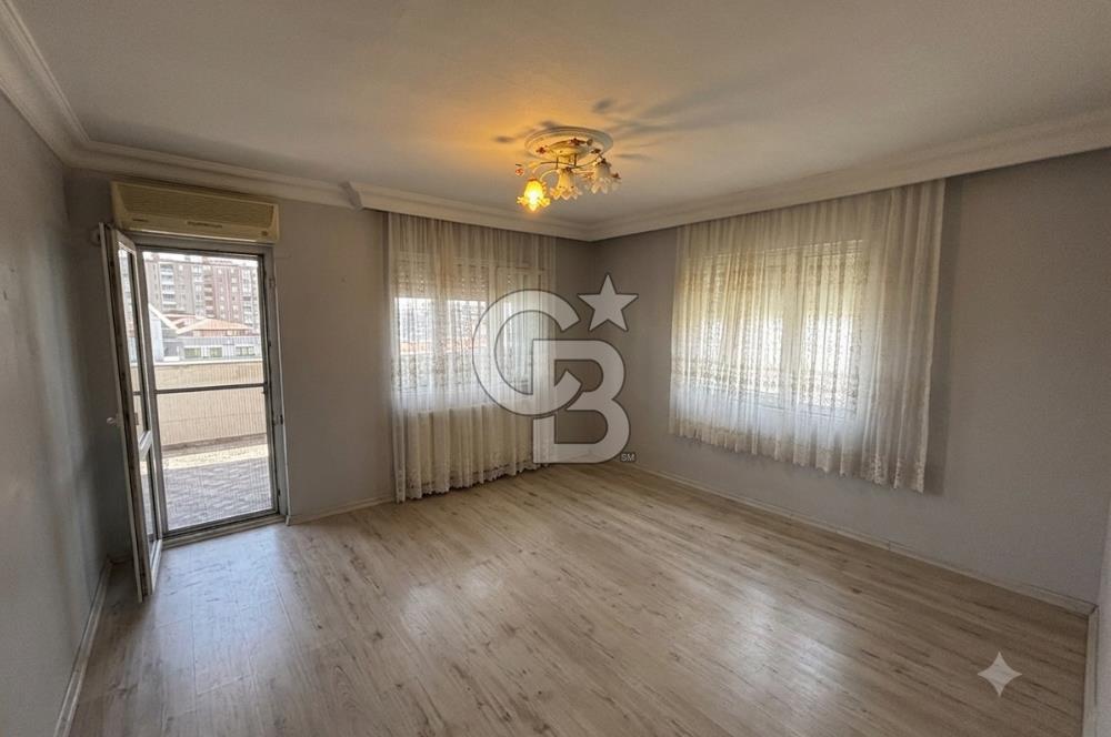 ALTAYÇEŞME’DE DENİZ MANZARALI GENİŞ 5+2 TERAS DUBLEKS