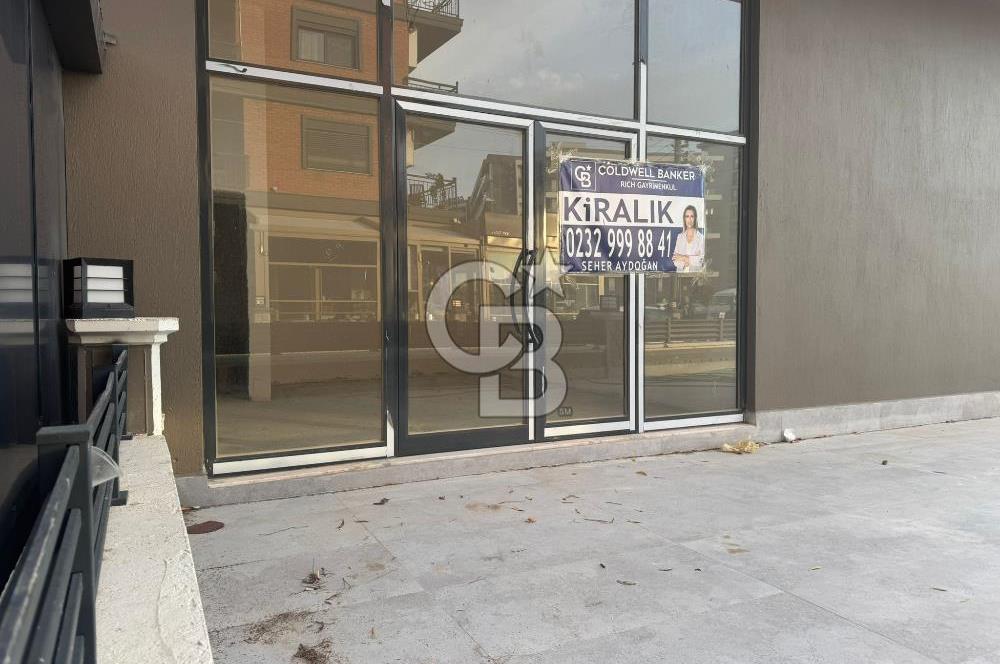 ATAŞEHİR'DE ANAYOL ÜZERİ YÜKSEK MÜŞTERİ POTANSİYELLİ SATILIK İŞYERİ