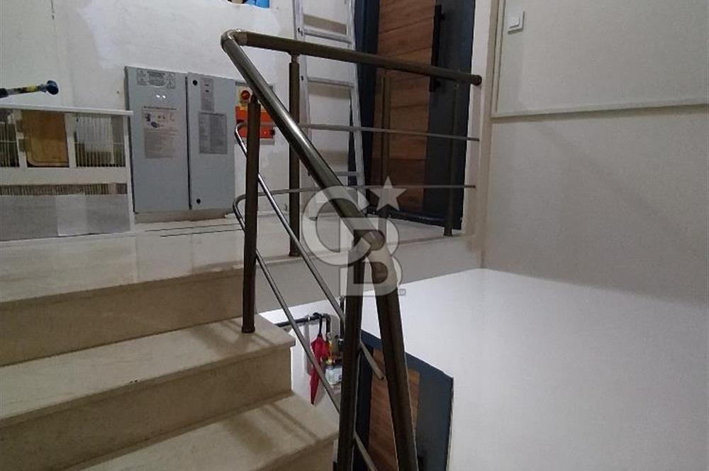 ZÜMRÜTEVLER'DE YENİ BİNADA TERASLI, DENİZ MANZARALI 4+2 DUBLEKS
