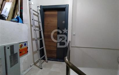 ZÜMRÜTEVLER'DE YENİ BİNADA TERASLI, DENİZ MANZARALI 4+2 DUBLEKS
