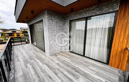 ŞİLE ÇAVUŞ'TA HAVUZLU 7+1 TRİPLEKS LÜKS VİLLA