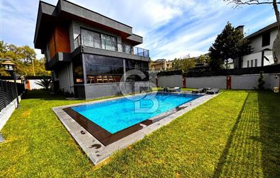 ŞİLE ÇAVUŞ'TA HAVUZLU 7+1 TRİPLEKS LÜKS VİLLA
