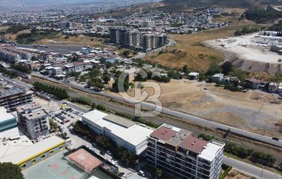 Gaziemir Optimum AVM Karşısında 3650 m2 Fırsat Arsa