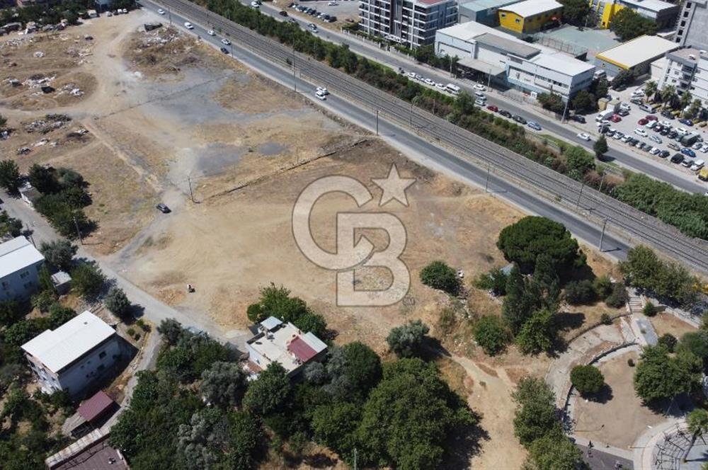 Gaziemir Optimum AVM Karşısında 3650 m2 Fırsat Arsa