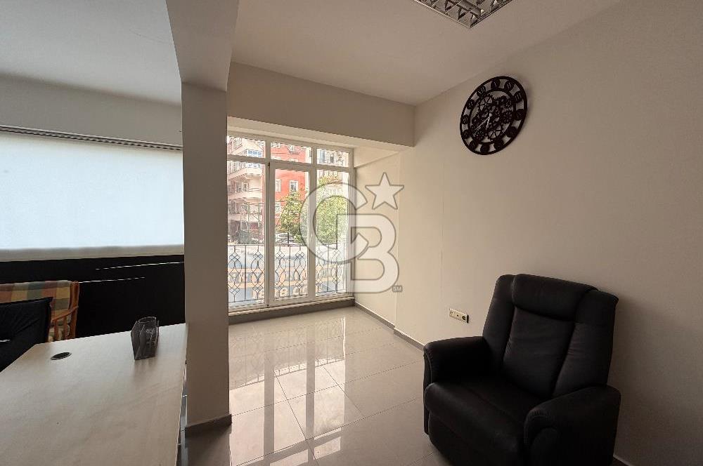 Merkezi konumda eşyalı/eşyasız kiralık ofis