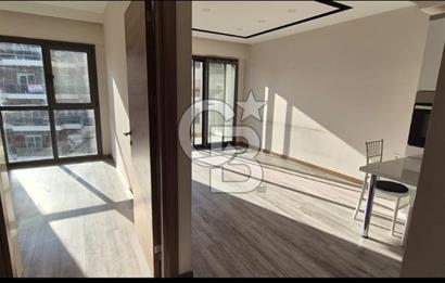 Çiğli Site İçerisinde Boş Kiralık 1+1 Daire