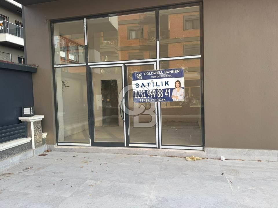ATAŞEHİR'DE ANAYOL ÜZERİ YÜKSEK MÜŞTERİ POTANSİYELLİ SATILIK İŞYERİ