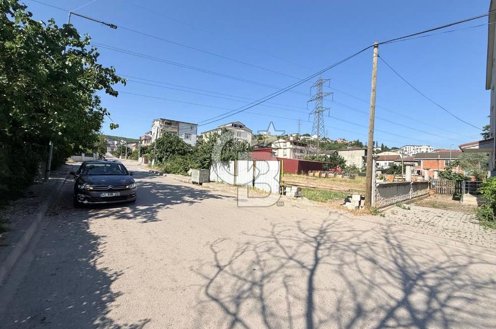 İZMİT ALİKAHYA'DA 110 M2 ANA CADDE ÜZERİ KİRALIK DÜKKAN&MAĞAZA