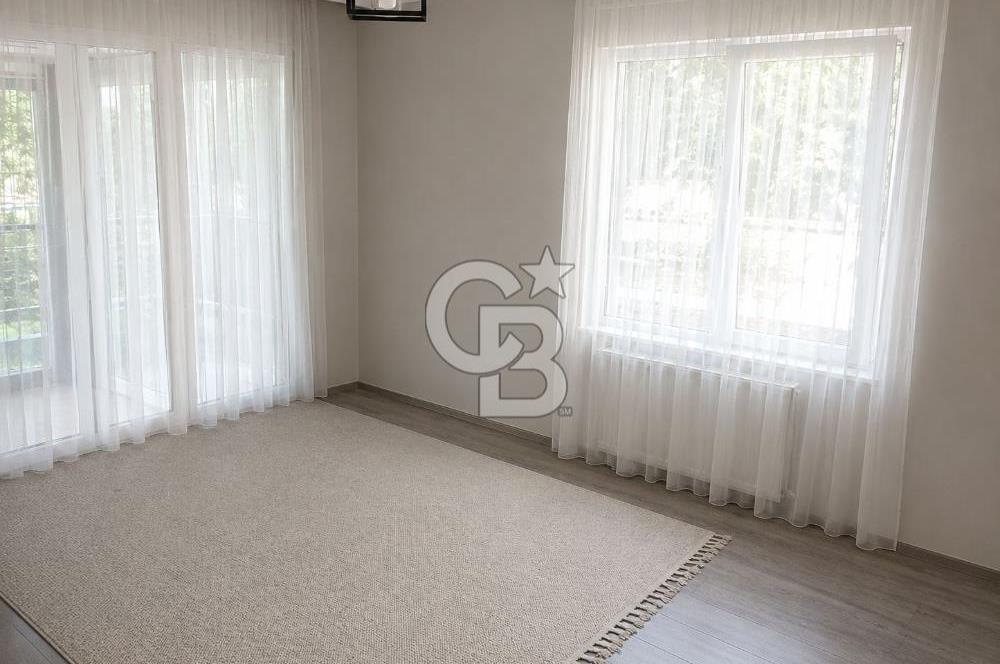 KEÇİÖREN OVACIK BUTİK SİTEDE SATILIK 4+1 LÜX DAİRE 220 M2