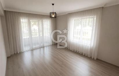 KEÇİÖREN OVACIK BUTİK SİTEDE SATILIK 4+1 LÜX DAİRE 220 M2
