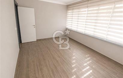 KEÇİÖREN OVACIK BUTİK SİTEDE SATILIK 4+1 LÜX DAİRE 220 M2