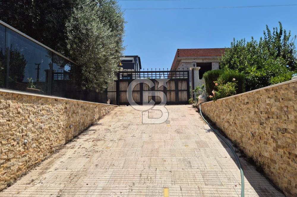 Ayrancılar Inönü Mahallesi'nde Ultra Lüks Tripleks Villa