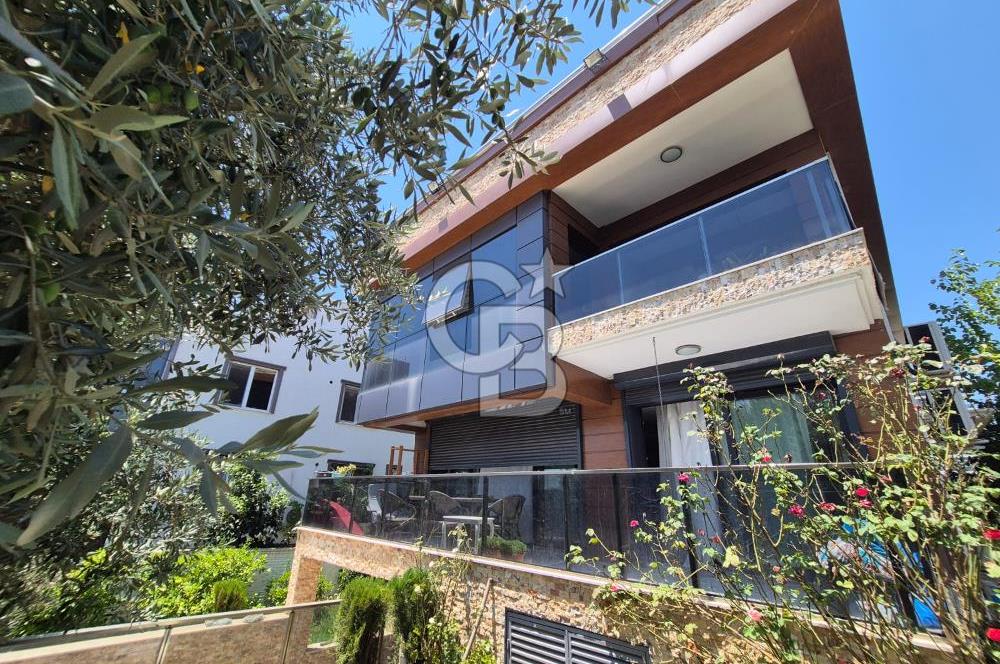 Ayrancılar Inönü Mahallesi'nde Ultra Lüks Tripleks Villa