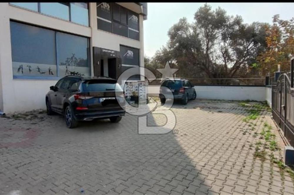 Güzelbahçe Yelki Cadde Üzerinde 2+1 Kiralık